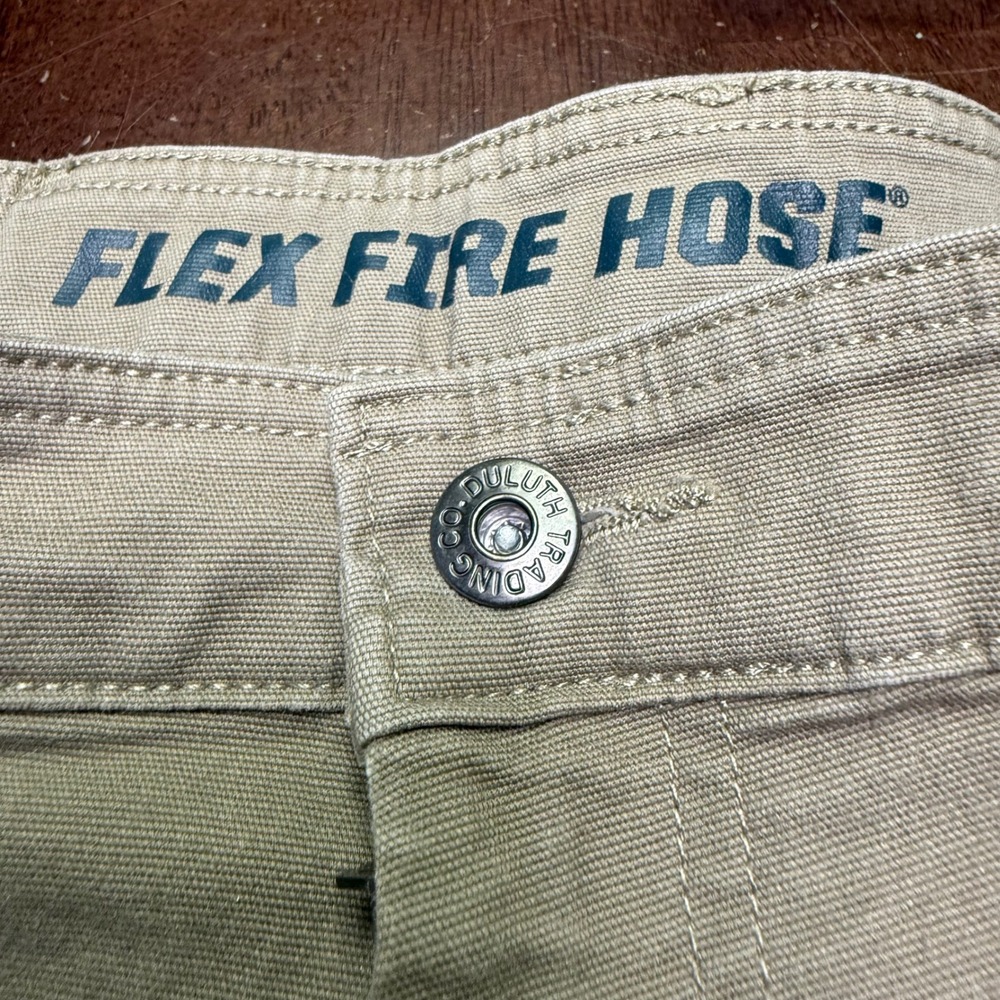 Duluth Trading Co Flex Fire Hose Cargo Pants Mens 36x36 Khaki Relaxed Fit 45507C - Picture 3 of 9